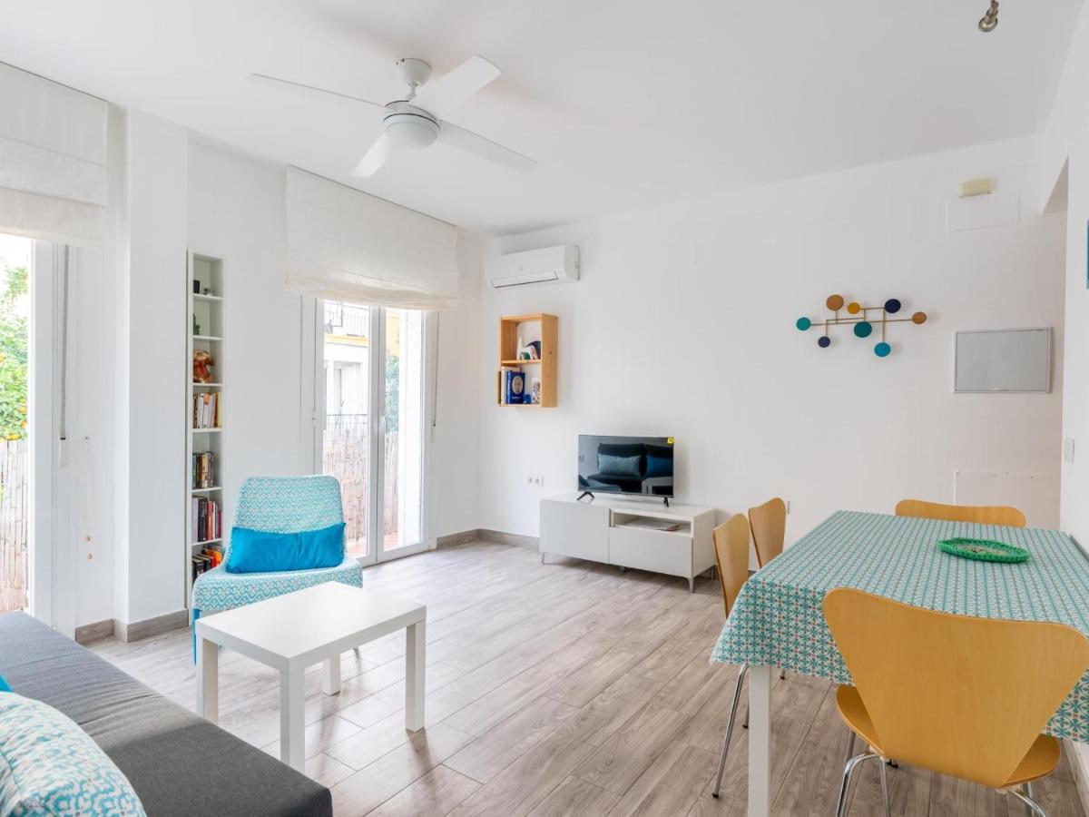 Апартаменты Holi-Rent Padre Isla Севилья Экстерьер фото