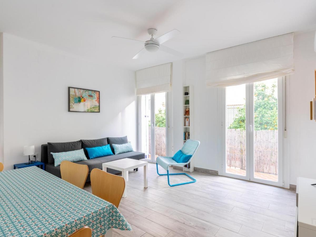 Апартаменты Holi-Rent Padre Isla Севилья Экстерьер фото